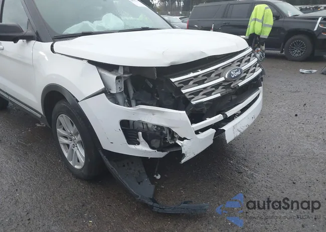 1FM5K8D87JGA32057: 44107153