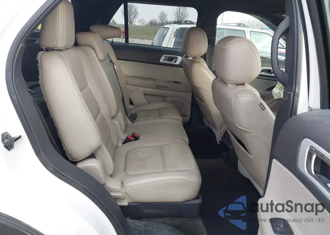 1FM5K8D84FGC42316: 44107156