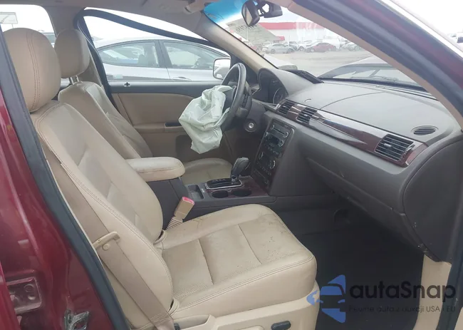 1FAHP24W88G174514: 44107186