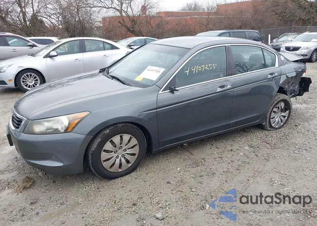 1HGCP2F37AA151663: 44107255