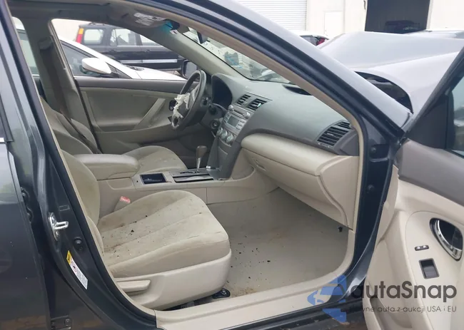 4T1BE46KX7U709981: 44107262