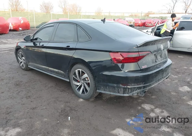 3VW6T7BU8LM058396: 44107296