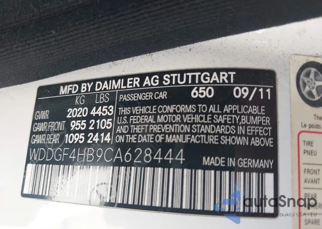 WDDGF4HB9CA628444: 44107304