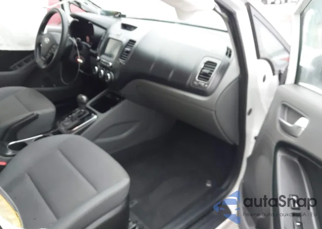 3KPFL4A75JE219260: 44107318