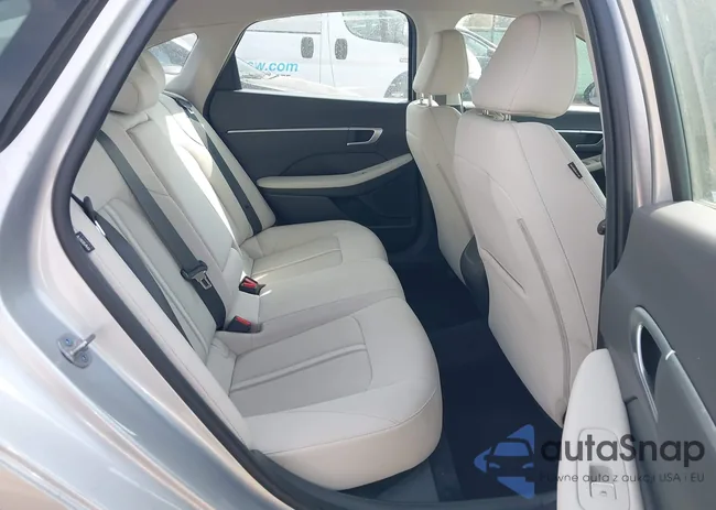 KMHL64JA4SA454884: 44107344