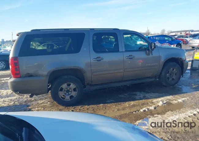 1GNSKJE78CR163954: 44107362