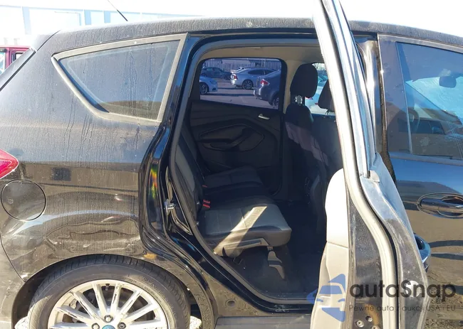 1FADP5AU1GL115166: 44107368