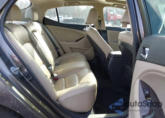 5XXGN4A75EG285612: 44107381