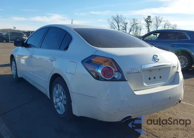 1N4AL21E89N544849: 44107393