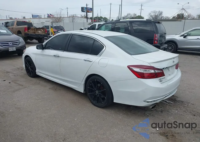 1HGCR2F52HA301457: 44107509