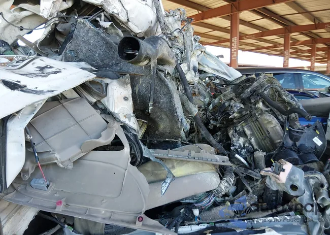 5TBDT44156S520129: 44108672