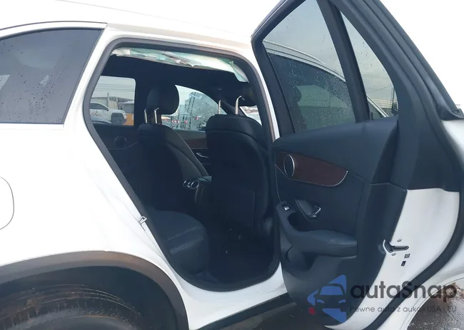 WDC0G8EB3LF686230: 44108742