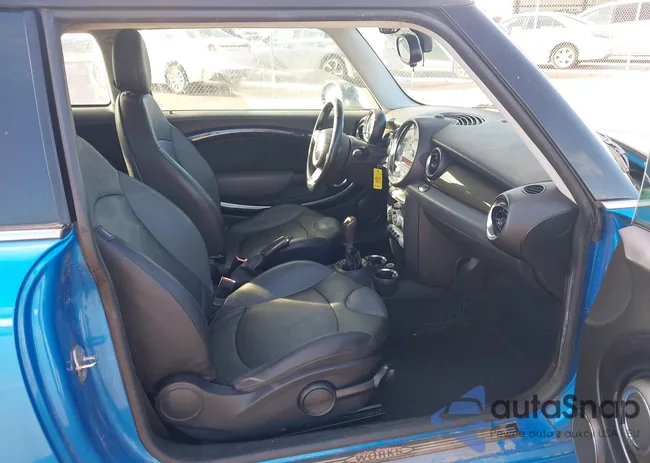 WMWMF73518TT86953: 44108744