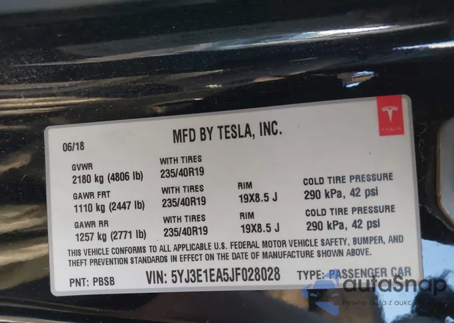 5YJ3E1EA5JF028028: 44108762