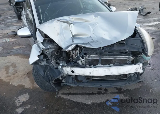 JM1DE1HY0B0115185: 44108774