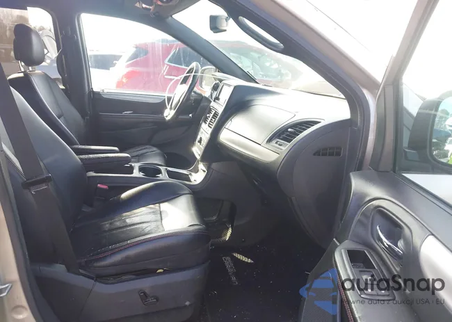 2C4RDGEG1ER184937: 44108784