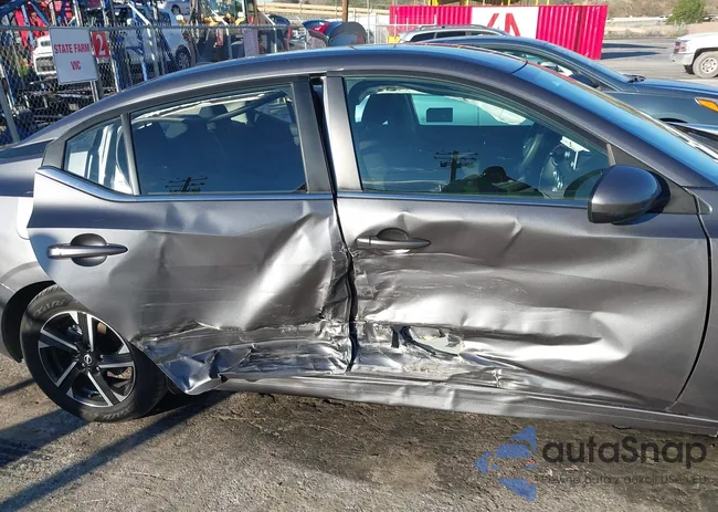 3N1AB8CV5RY305620: 44108801