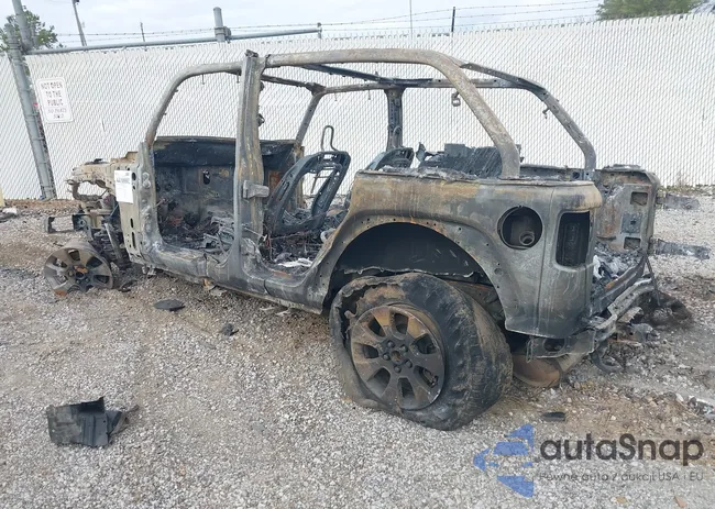 1C4HJXEG1JW249260: 44108802