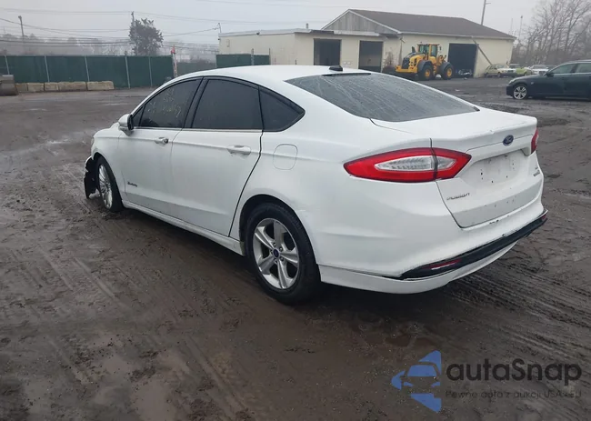 3FA6P0LU1DR328768: 44108891