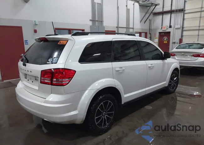 3C4PDCAB7JT520916: 44108953