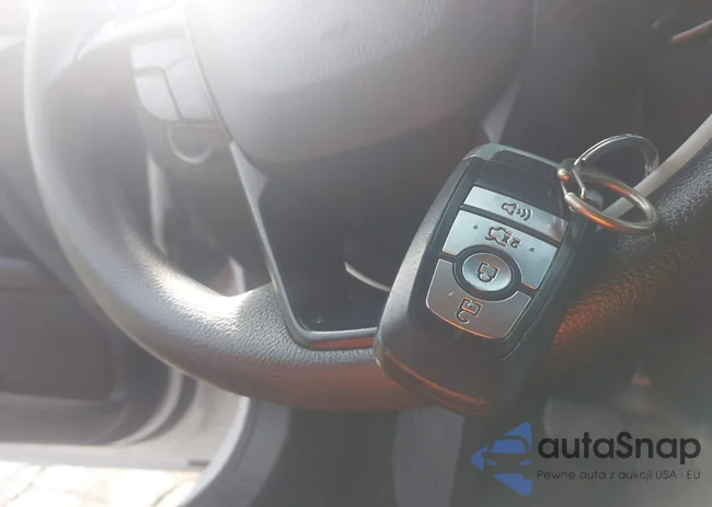 3FA6P0LU9HR157855: 44108976