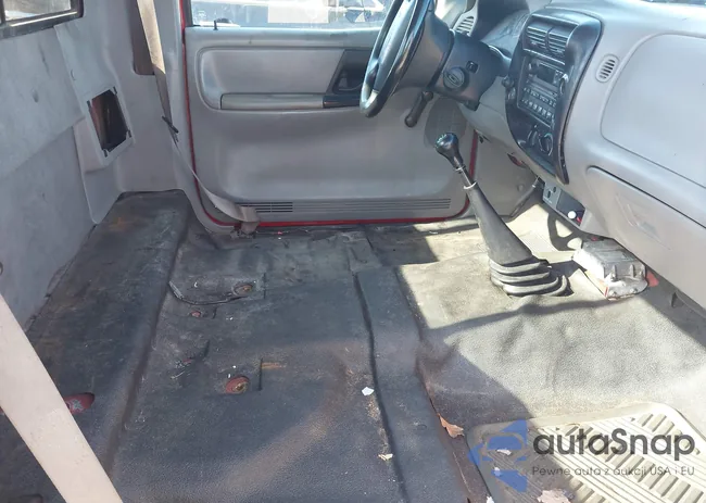 1FTYR10V5YPC18125: 44108998