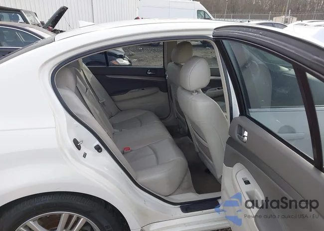 JN1CV6AP1FM501321: 44109056