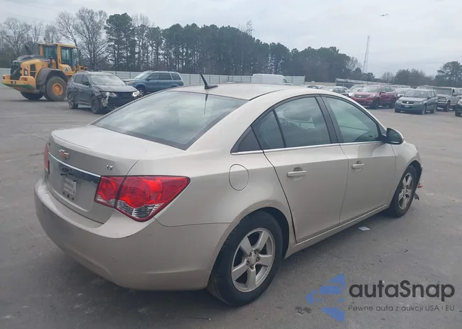 1G1PC5SB1E7228677: 44109064