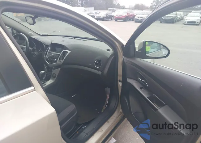 1G1PC5SB1E7228677: 44109064