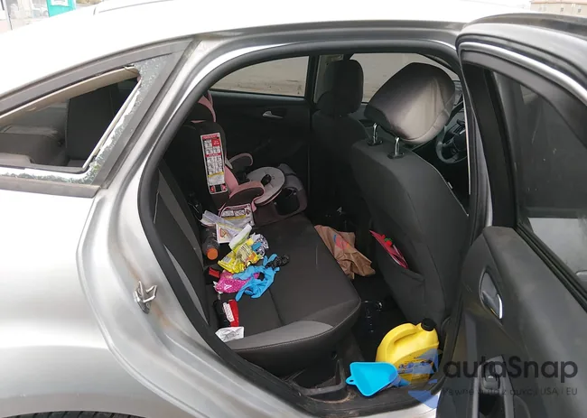 1FADP3F26DL240302: 44109100