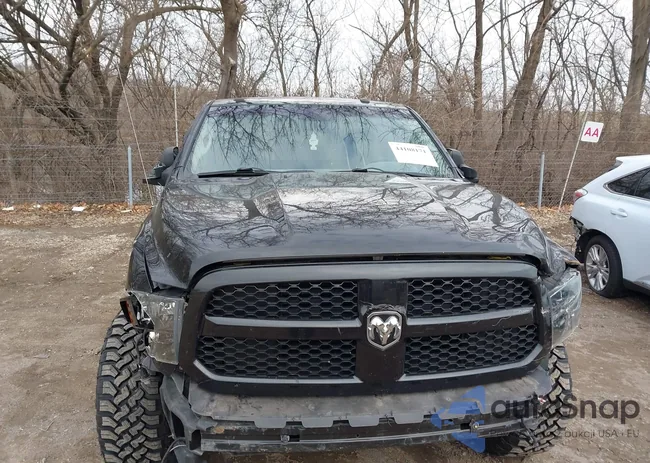 3C6JR7AT0FG701046: 44108171