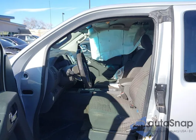 1N6BD0CT5FN740493: 44108218