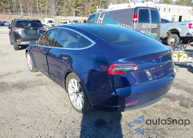 5YJ3E1EB3JF101079: 44108274