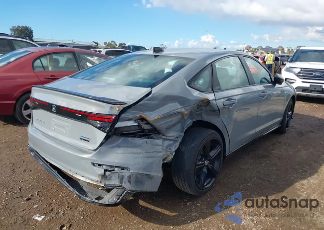 1HGCY2F7XRA043579: 44108367