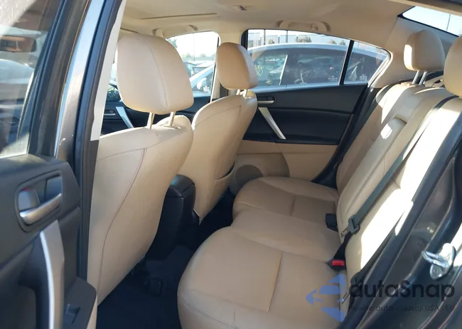 JM1BL1W58B1405495: 44108464