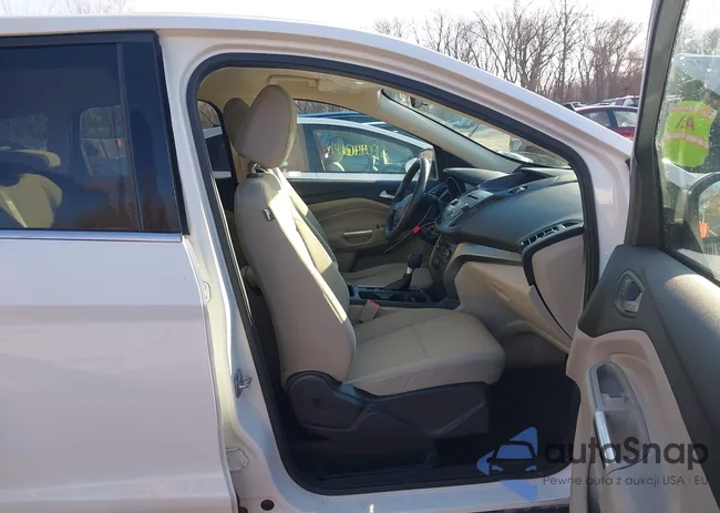 1FMCU0GD3HUB43339: 44108519