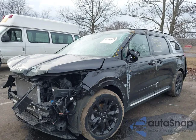 KNDNE5H37R6414678: 44109569