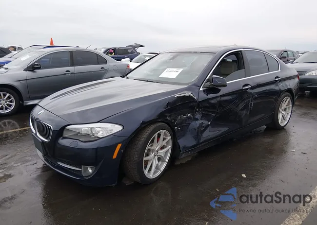 WBAXG5C57DD231780: 44109588