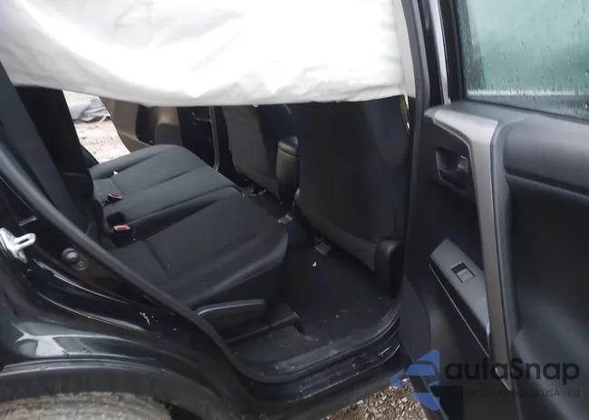 2T3BFREV9HW694260: 44109601