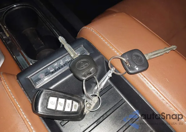 5TFAY5F16EX340441: 44109653