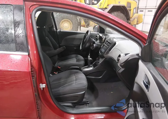 1G1JC5SH6G4112003: 44109704