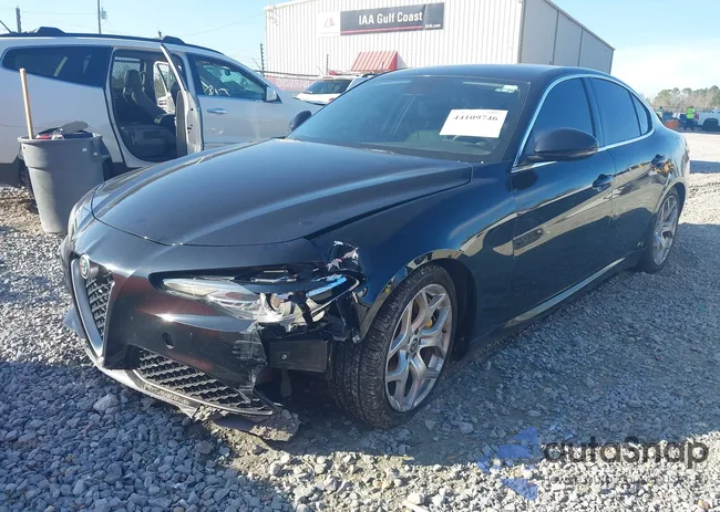 ZARFAECN3J7577583: 44109746