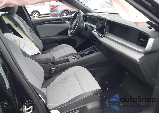 3VVGR7RM8SM024115: 44109787