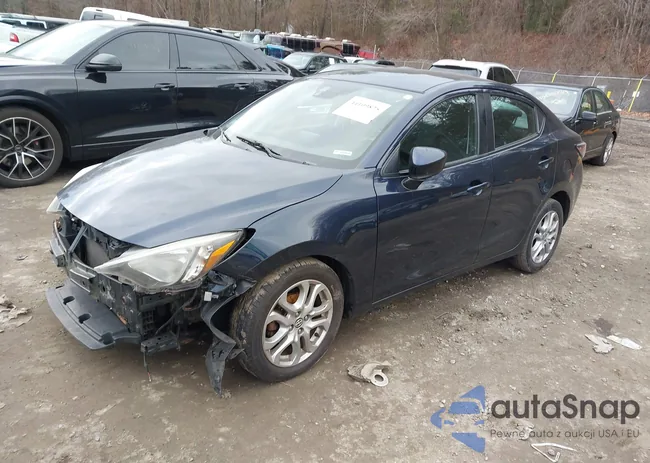 3MYDLBZVXGY106251: 44109825