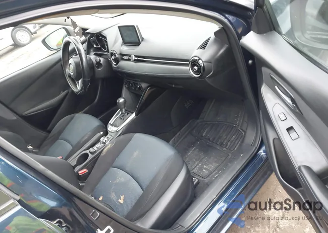 3MYDLBZVXGY106251: 44109825