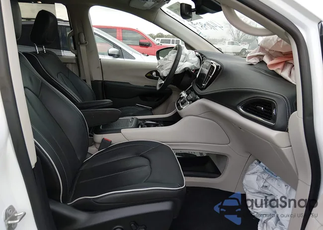 2C4RC1GG5PR575119: 44109874