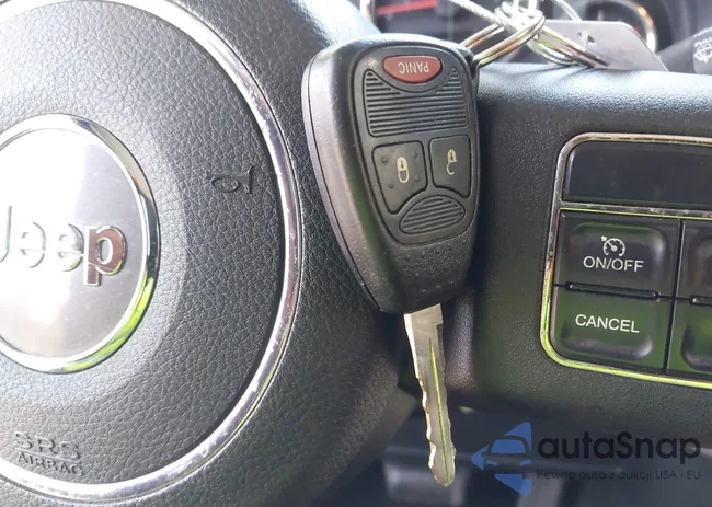 1J4BA3H15BL580734: 44109977