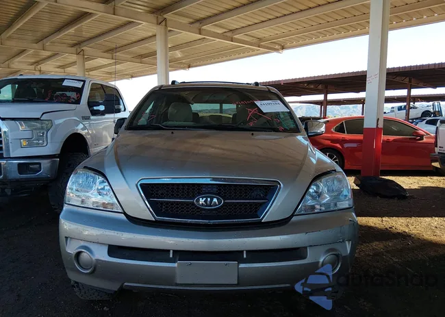 KNDJD733365577477: 44109104