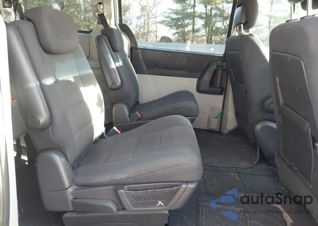 2D4RN1AE6AR336836: 44109313