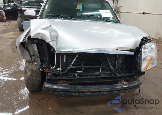 1GKS2EEF3DR353710: 44109319